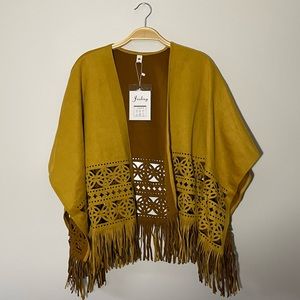 FRINGE TOP: MUSTARD